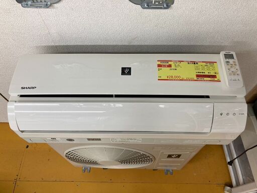 K05506　中古エアコン シャープ 2018年製 主に6畳用 冷房能力 2.2KW / 暖房能力 2.5KW