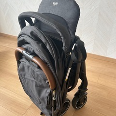 美品　ベビーカー　Joie meet tourist