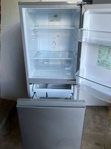 AQUA アクア ノンフロン冷凍冷蔵庫 2019年製 AQR-13H (S) 126L お近く 