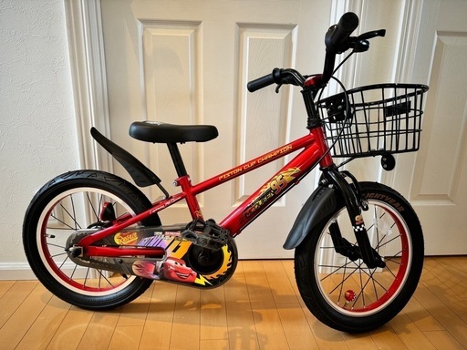 カーズ♡マックイーン♡自転車、補助輪付き♡16インチ