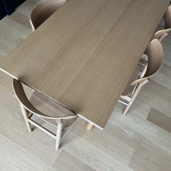 無印良品のテーブルと椅子のセットを販売します。40,000円