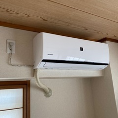 交渉中】シャープ SHARP ルームエアコン一式 6畳用 AY-L22DH