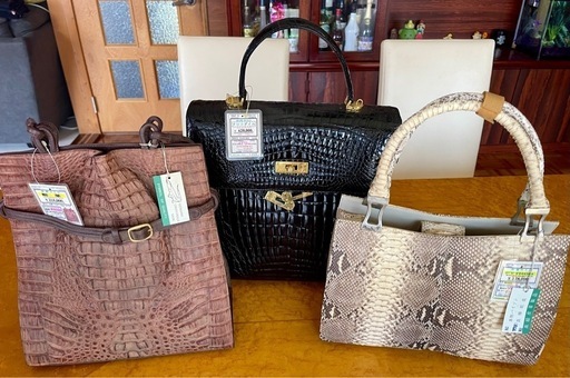 クロコダイルバック12点まとめ売り クロコダイルバック12点まとめ売り