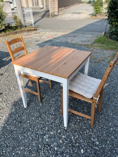 IKEA 2人用ダイニングテーブル・チェアセット