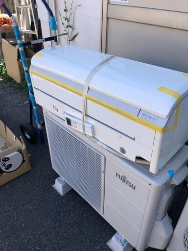 値下げ‼□コ□超美品□コロナ□ルームエアコン□主に6畳□2.2kw□冷房 