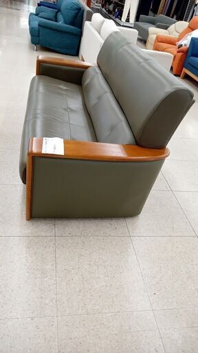 ☆店長特別値引き☆ジモティ割あり☆ ソファ 深緑 H×D×W クリーニング