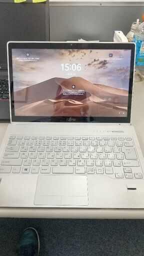 激速SSD 富士通小型ノートパソコン Core-i5 / SSD 160ギガ / メモリ 8ギガ / タッチパネル仕様 /フルHDより綺麗なWQHD /Windows11 /Office2021プロplus / 人気のホワイトボディ