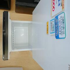 ハイセンス✨2ドア冷蔵庫✨HRーＤ13E3✨135Ｌ✨2023年製✨動作確認済(保証３ヵ月）・洗浄・除菌済み✨USED品【こちらは店舗です。浜村鹿野温泉ICから3分 買取本舗 宮本リサイクル 営業時間9～19時 定休日水曜のみ】
