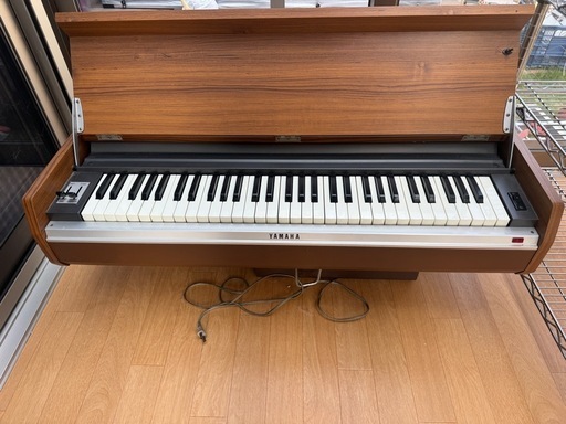 YAMAHA  L-2D レトロオルガン