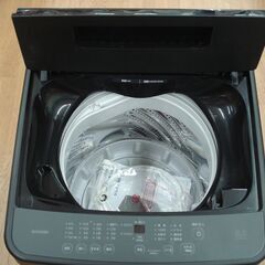 【店頭受け渡し】　アイリスオーヤマ　全自動洗濯機　5.0kg　IAW-T504-B　2024年製　中古品　￥21,780
