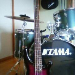 ドラム/ギターなど楽器いろいろ