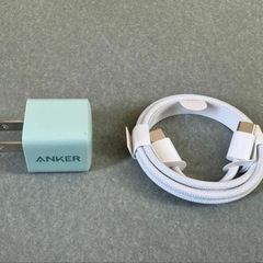 iPhone15Pro256GB＋ Apple Watch series5 NIKE 44mm ＋イヤフォンや充電器などおまけ多数