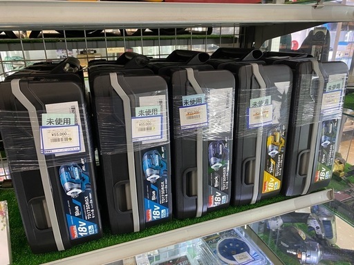 新品　インパクトドライバー　TD173D