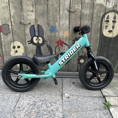 【4560】ストライダー　2,200円（防犯•税込）