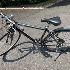 お話し中です・・・ボロボロのGIANT の自転車です