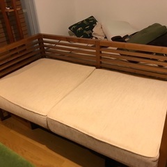 スキャンチーク　2人掛けソファ