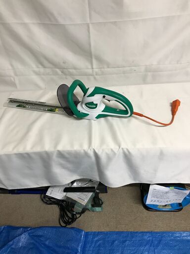 【北見市発】マキタ makita 生垣バリカン MUH3501 緑 (D5922aykY)