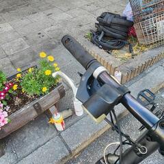 クロスバイク　ブリヂストン　２７インチ　７変速　自動ライト　雨カバー　付き　配達可能