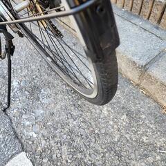 クロスバイク　ブリヂストン　２７インチ　７変速　自動ライト　雨カバー　付き　配達可能