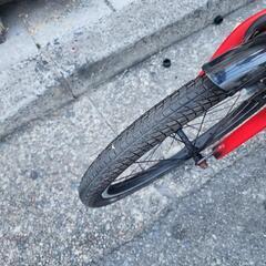 折りたたみ自転車　ＨＵＭＭＥＲ　２０インチ　６変速　赤　配達可能