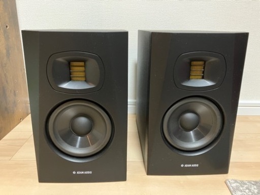 モニタースピーカー　ADAM AUDIO T5V