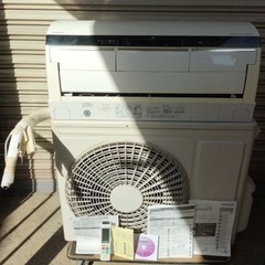 日立ルームエアコン　主に14畳用　2015年製