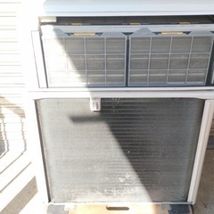 日立ルームエアコン　主に14畳用　2015年製