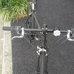 中古自転車３１８０ク　美品！！　クロスバイク　７００×２８C　３×７段ギヤ　ハンドルダイナモライト　ワイヤー錠　フレームサイズ４７０㎜　身長１５８㎝から　