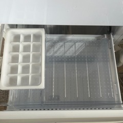 引き取り限定 最終価格 137L シャープ 冷蔵庫