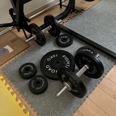 ホームジム　一通りトレーニング出来ます^_^