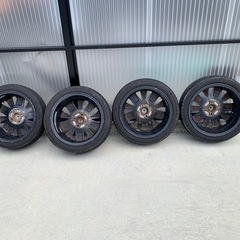 ロクサーニダブルビジョン