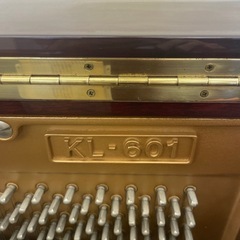【30万円→15万円に最終値下げ済！】KAWAI アップライトピアノ KL-601 ハイグレードモデル 木目調 マホガニー艶出し塗装仕上げ