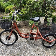 カゴ付き三輪車