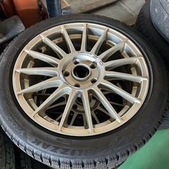 20年製O.Z225/45/17スタッドレスタイヤ4本セット中古品