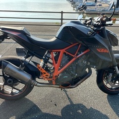 【ネット決済】値下げ致しました　KTM1290スーパーデュークR