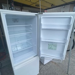 【リサイクルサービス八光】2021年製　アクア　冷蔵庫（200L・右開き・スノーホワイト） AQR-20P（W）