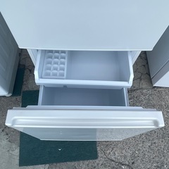 【リサイクルサービス八光】2021年製　アクア　冷蔵庫（200L・右開き・スノーホワイト） AQR-20P（W）