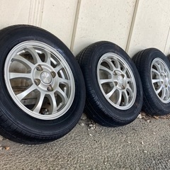 決まりました。スタッドレス 155/65R13 22年製バリ山