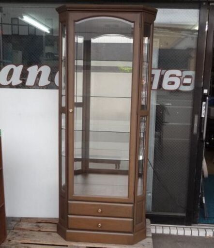旭川 三陽家具工業 ガラスキャビネット ミラー付き飾り棚 照明付き☆店頭引取り歓迎☆札幌市白石区/札幌及び近郊限定自社配送