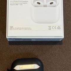 AirPods3 Lightning端子