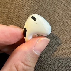 AirPods3 Lightning端子