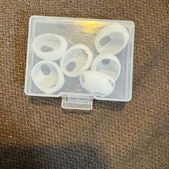 AirPods3 Lightning端子