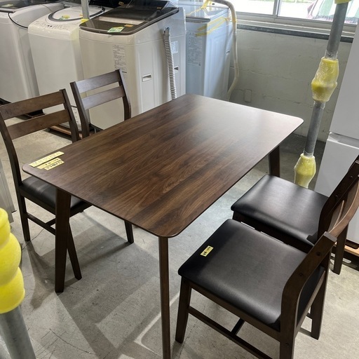 配達可【ダイニングテーブルセット】イス4脚 クリーニング済み【管理