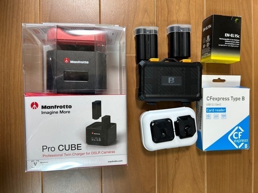 マンフロットPro CUBEツインチャージャー＋nikon純正EN-EL15C×2個＋プレート類