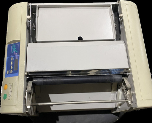 Lion　ライオン事務器　LF-841N　中古品　動作品