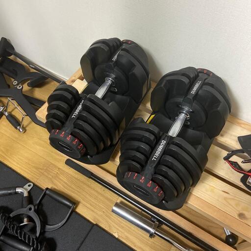 B2884可変式ダンベル 40kg 2個 17段階調節 片手で1秒重量変更 簡単 可変式ダンベル 片手 40kg 2個 B2884可変式ダンベル 40kg 2個 17段階