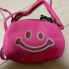 新品タグつき　定価65000円　本革フューシャーピンク　スワロデコ　ショルダー&クラッチバッグ
