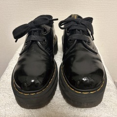 格安！！美品 Dr.Martens ドクターマーチン 厚底 ２ホール シューズ リボン