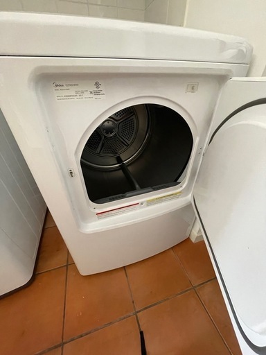 決まりました　外人住宅用電気乾燥機