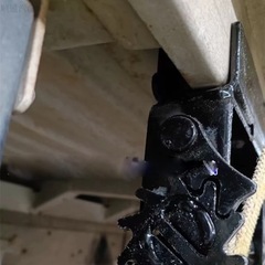 ノン溶接トラックテンショナー。4個セット